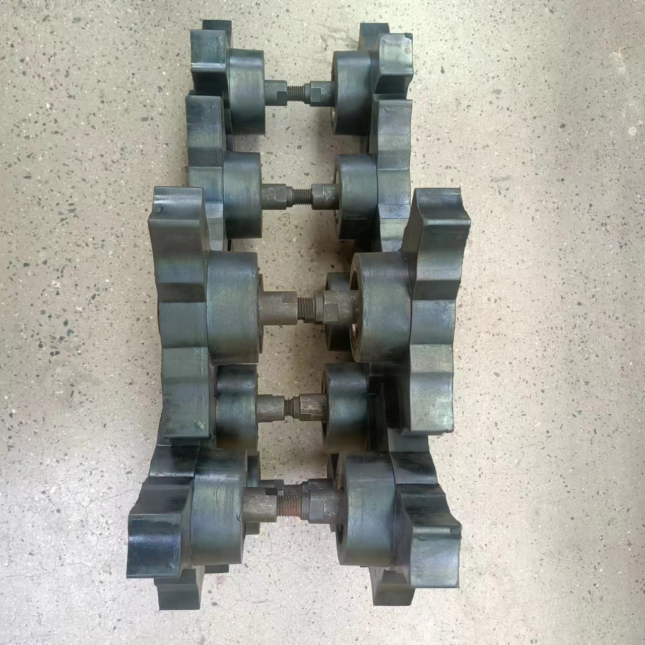 厂家直销-振动长轴短轴三角轮-土豆红薯马铃薯甜菜等等配件-