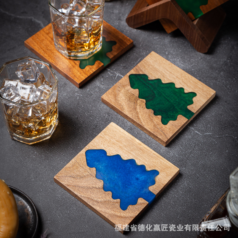 Resina transfronteriza almohadilla de taza de río piedra árbol de Navidad madera sólida empalme epoxi simple transparente almohadilla de taza de té cuadrada
