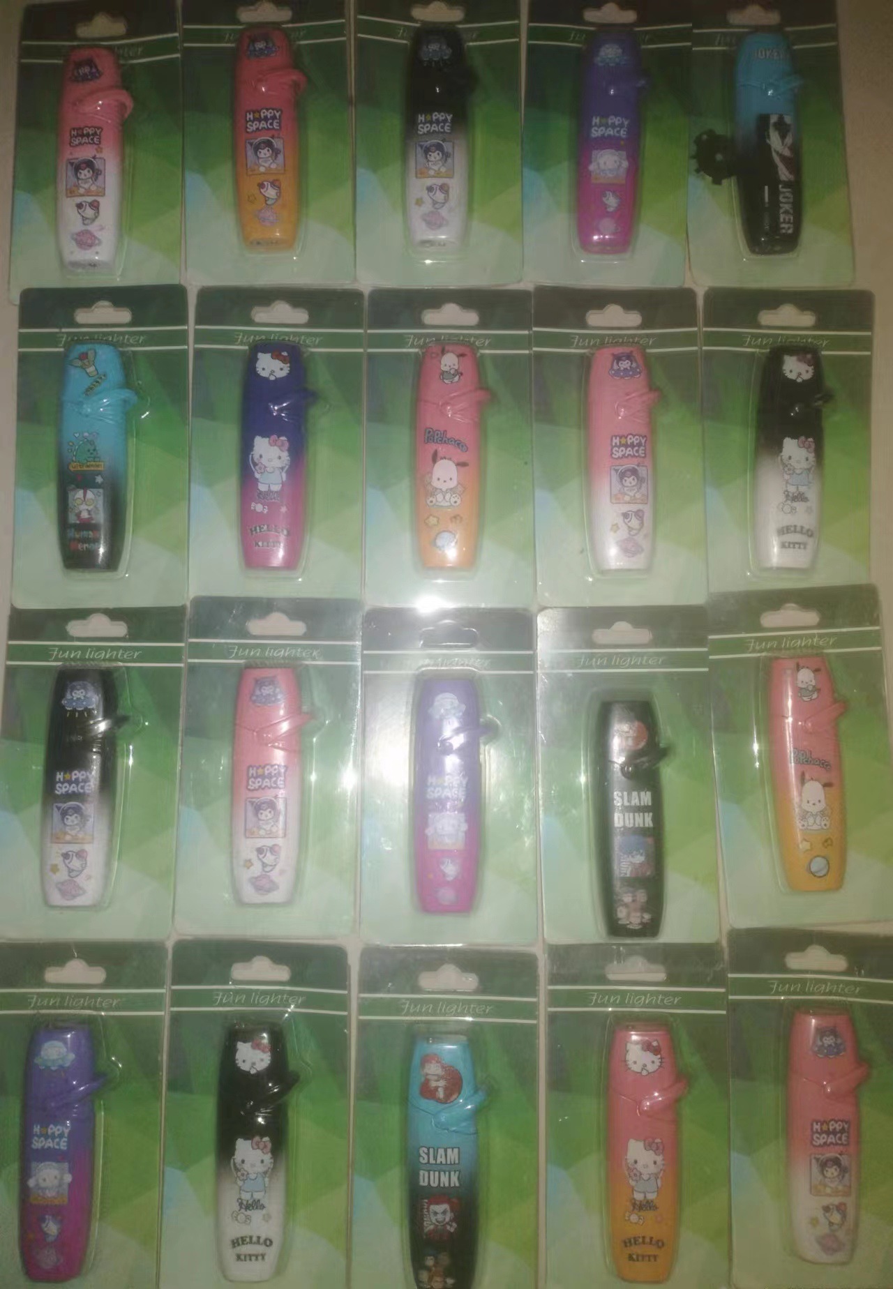 Random style plastic shell