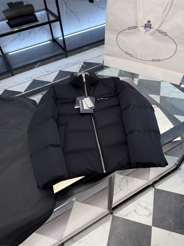 普家25ss 普家新款Re-Nylon系列鹅绒短款保暖羽绒服夹克外套|undefined