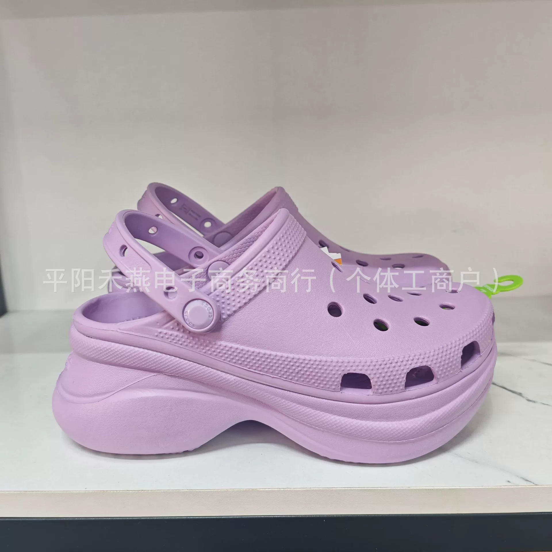 Cross women's sandals, daddy shoes retro small whale hole shoes, increase thick bottom beach shoes women's shoes 206302