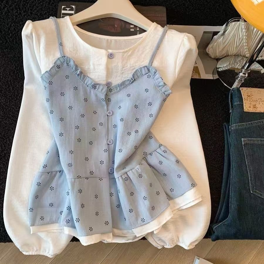 Blue Switching top