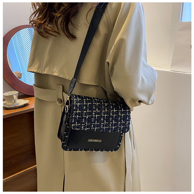 Autumn Woolen Bag Image 6