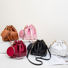 Ůʿ����2025�¿�ɼ���ˮͰ����ĸ���Ԇμ�б��Ů��һ�����l