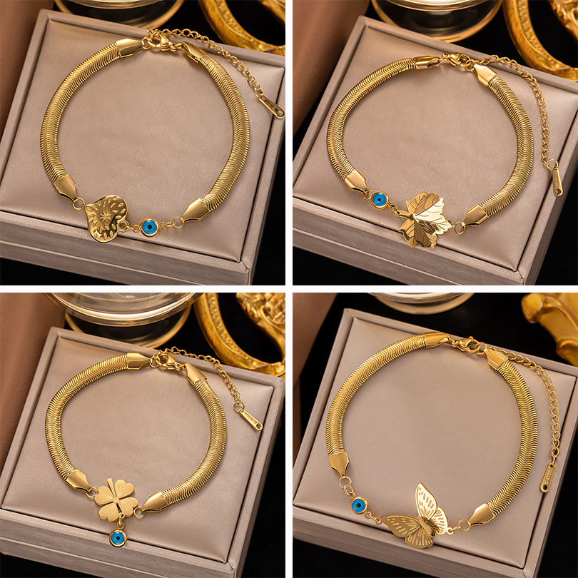 Golden Heart Shaped Snake Chain Bracelet