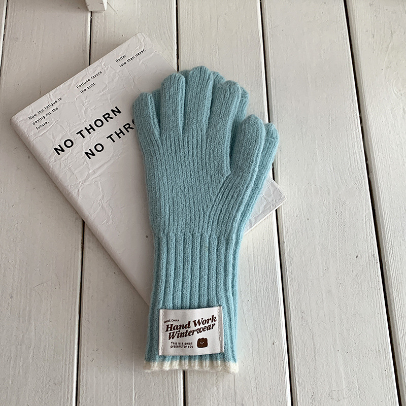 Guantes de invierno caliente pantalla táctil coreana dedo de moda para estudiantes al aire libre guantes de lana de punto a prueba de viento al por mayor