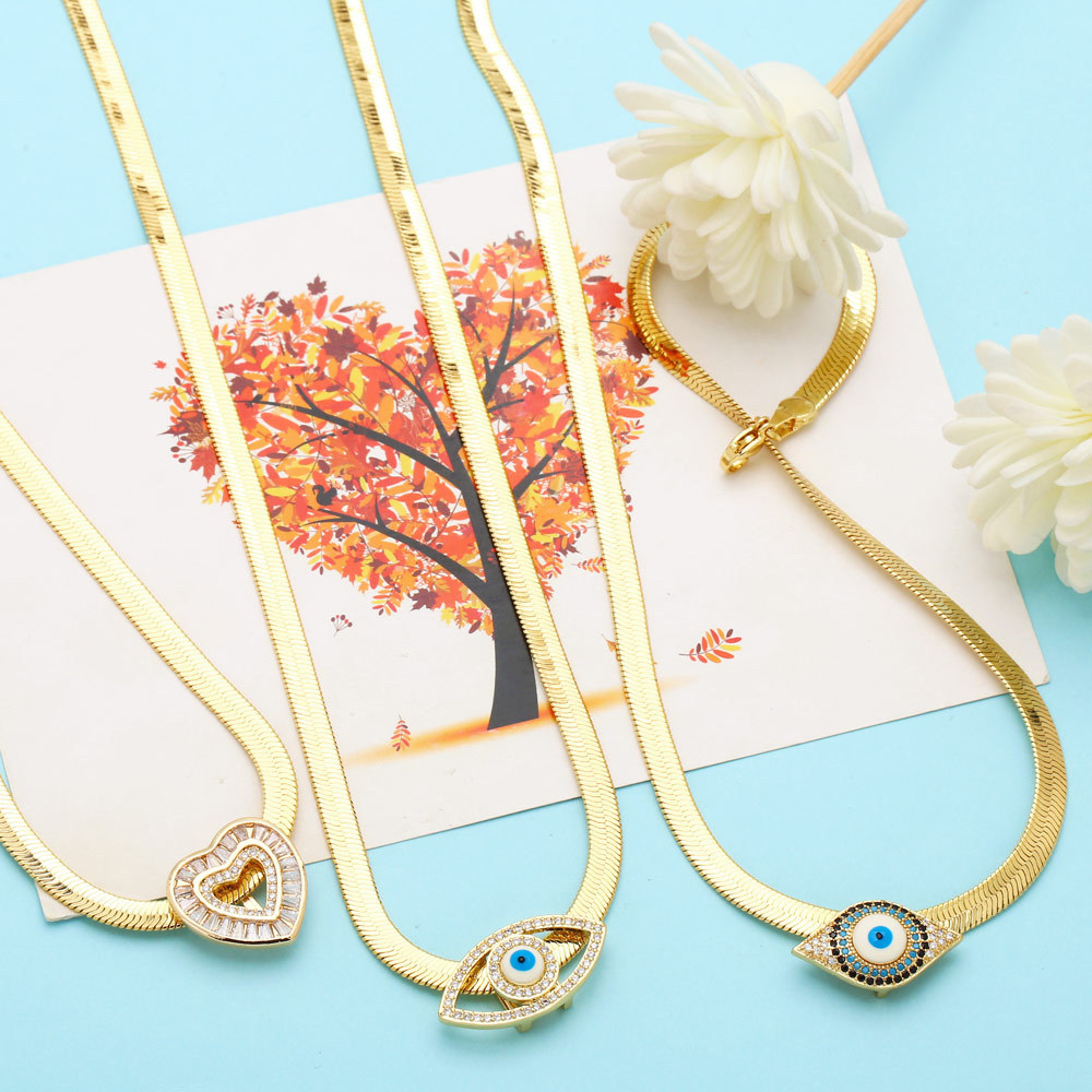 Fashion Heart Shape Eye Copper Inlay Zircon Pendant Necklace 1 Piece