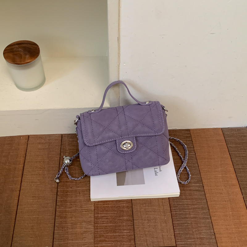 Bolso de mano de alta sensación para mujeres 2026 nuevo nicho pequeño bolso cuadrado de lujo ligero de estilo exterior pequeño viento fragante bolso de hombro de mujer image 7