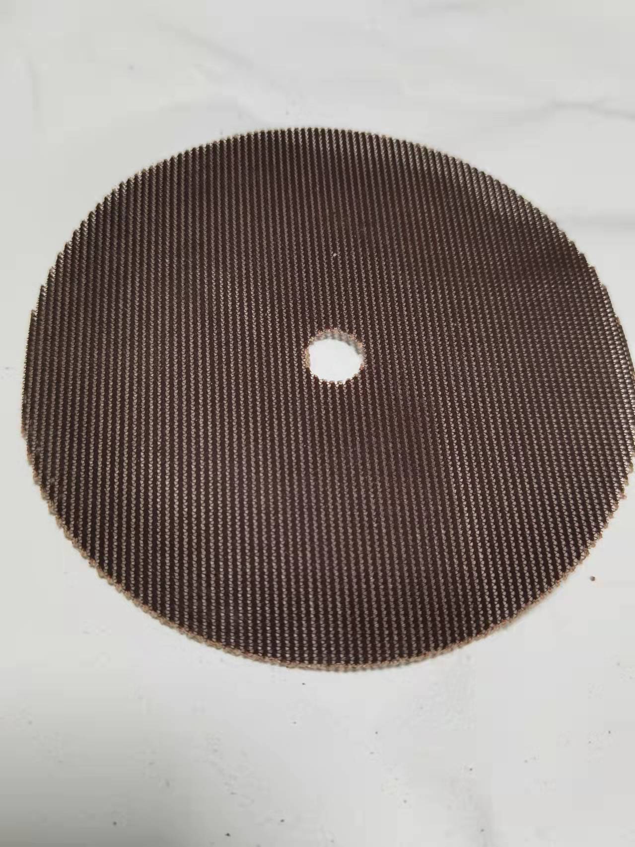 厂家供应棕狮牌网格砂纸3寸5寸网格砂汽车款行业底漆补土打磨