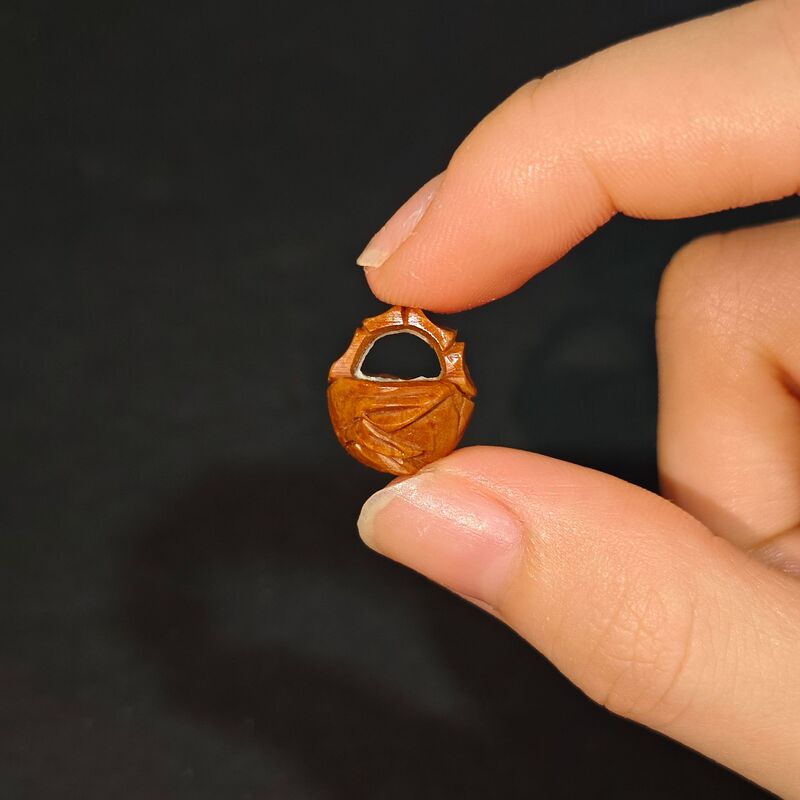手工山桃核雕刻吊坠桃篮花筐锁桃木篮手链编红绳婴儿童宝宝饰品|undefined