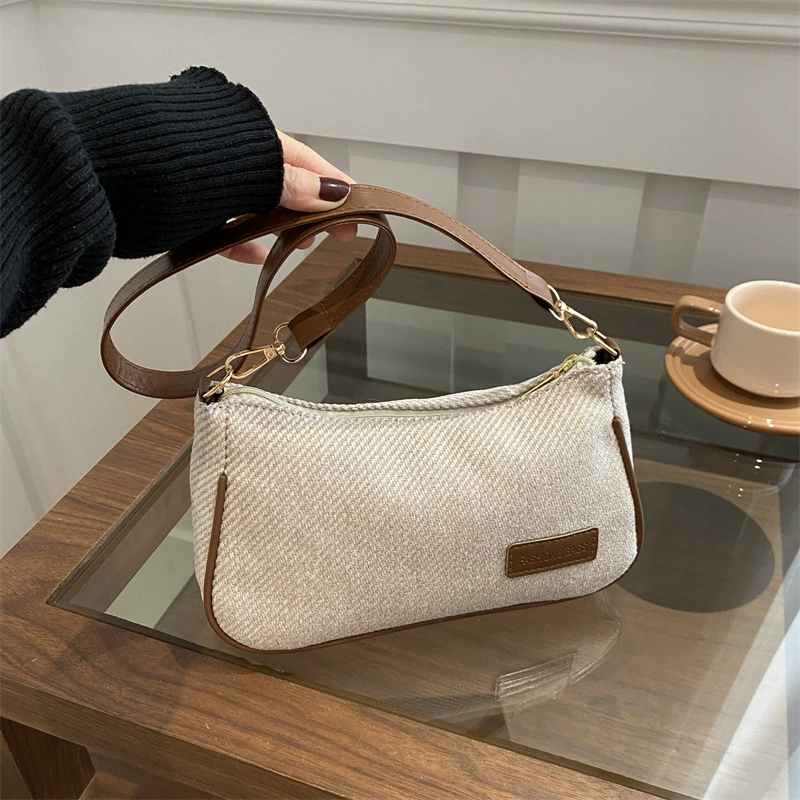 Underarm bag, fashionable shoulder bag, one-shoulder bag, summer bag strap for leisure, simple and elegant design