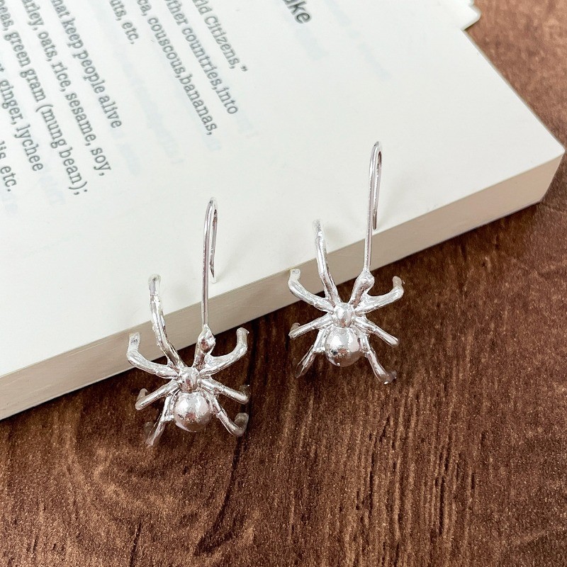Medieval estilo europeo y americano pendientes franceses lujosos pendientes únicos 2026 nuevo estilo explosivo nicho de diseño sensación de pendientes para mujeres