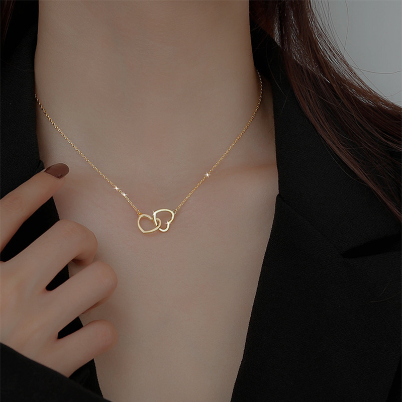 Stainless Double Heart Necklace Light Luxury Niche Design Collarbone Chain Women's Titanium Steel Elegant Accessories_voghion.com
