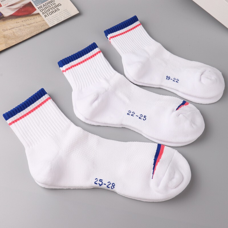 Thickened Towel Bottom Badminton Cotton Socks for Men and Women Parent-Children Middle and Big Children Sports Outdoor Running Tennis Tube Sweat Absorbing Thickened Towel Bottom Badminton Cotton Socks for Men and Women Parent-Children Middle and Big Children Sports Outdoor Running Tennis Tube Sweat Absorbing
