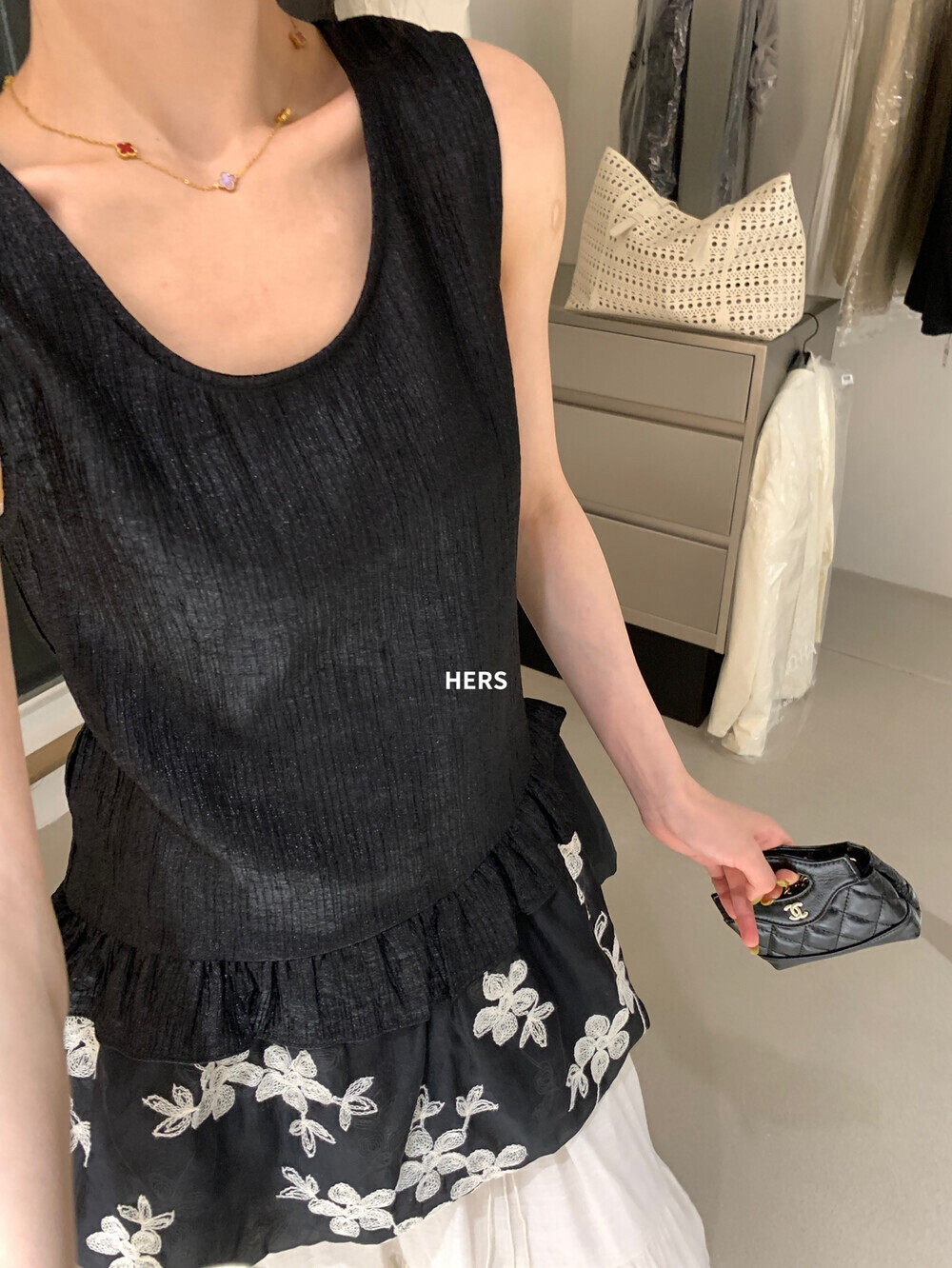 Áo hai dây nữ phong cách Bohemian thêu hoa, viền ren xếp tầng — Champagne màu, màu đen chi tiết 33