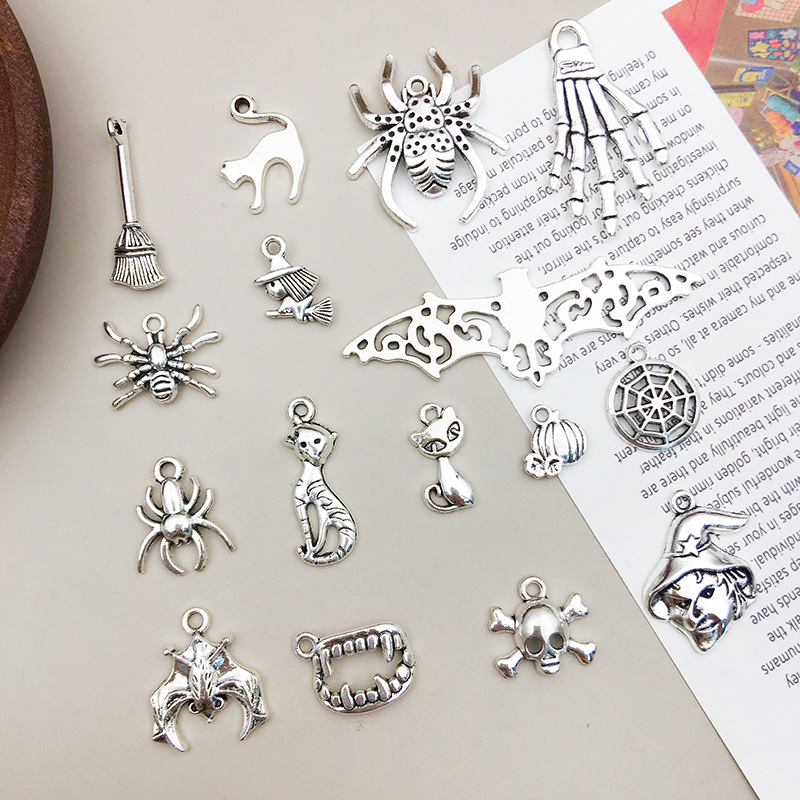 1 Piece Alloy Spider Spider Web Skull Pendant display picture 1