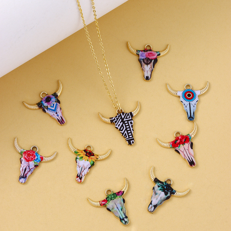 DIY クロスボーダーホットスタイル牛頭合金オイルドリップペンダントクリスマス DIY プリント牛頭ペンダントオイルドリップ漫画パターン|undefined