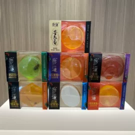 香皂、皂花;面部护理套装;洗发水