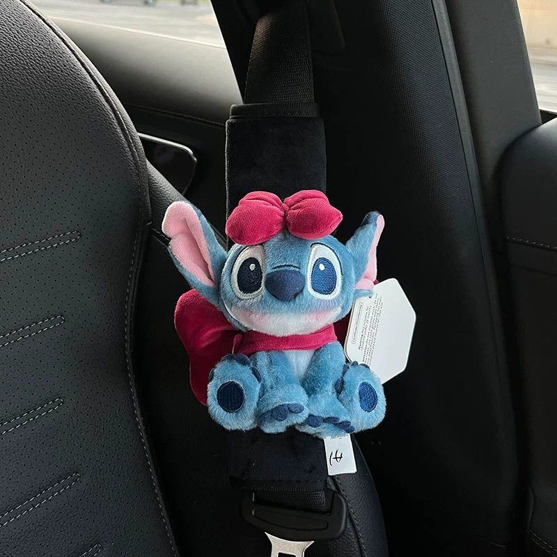 Оригинальный подарочный набор Stich Sweetheart Stich для украшения салона автомобиля, милой куклы, наплечного ремня безопасности