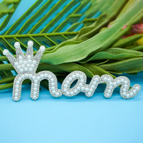 Mao Shun Pearl Imitation Diamond Creative Heart Letter Non-woven Imitation Diamond Sticker DIY Clothing Box Packaging Decor