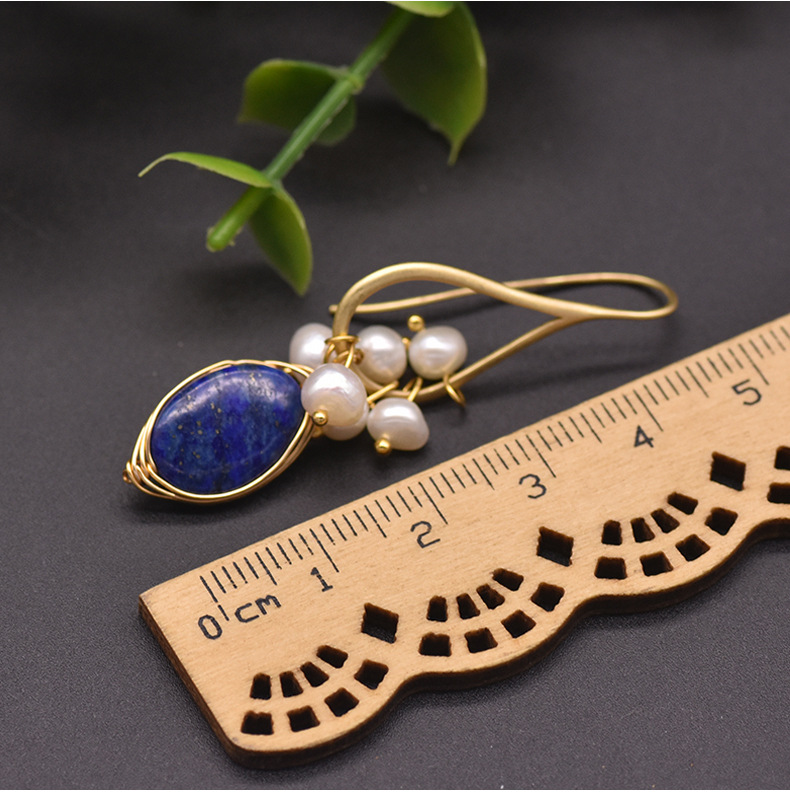 Daily Occasion Pearl, Copper Material Simple Style Oval Flower Pearl Copper Inlay Beads Drop Earrings 1 Pair