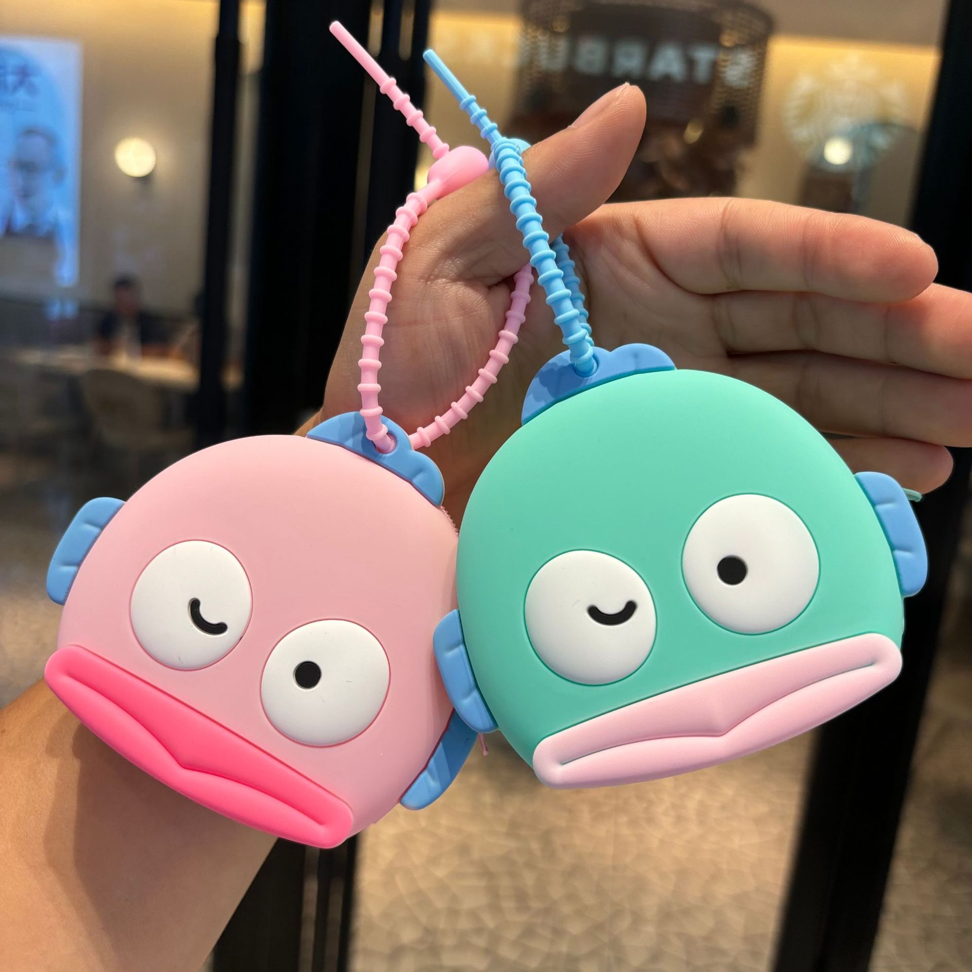 Strawberry Bear Monedero Bolso Llavero Pareja Linda Bolso Llavero Muñeca Colgante Agarre Baby Machine Regalo