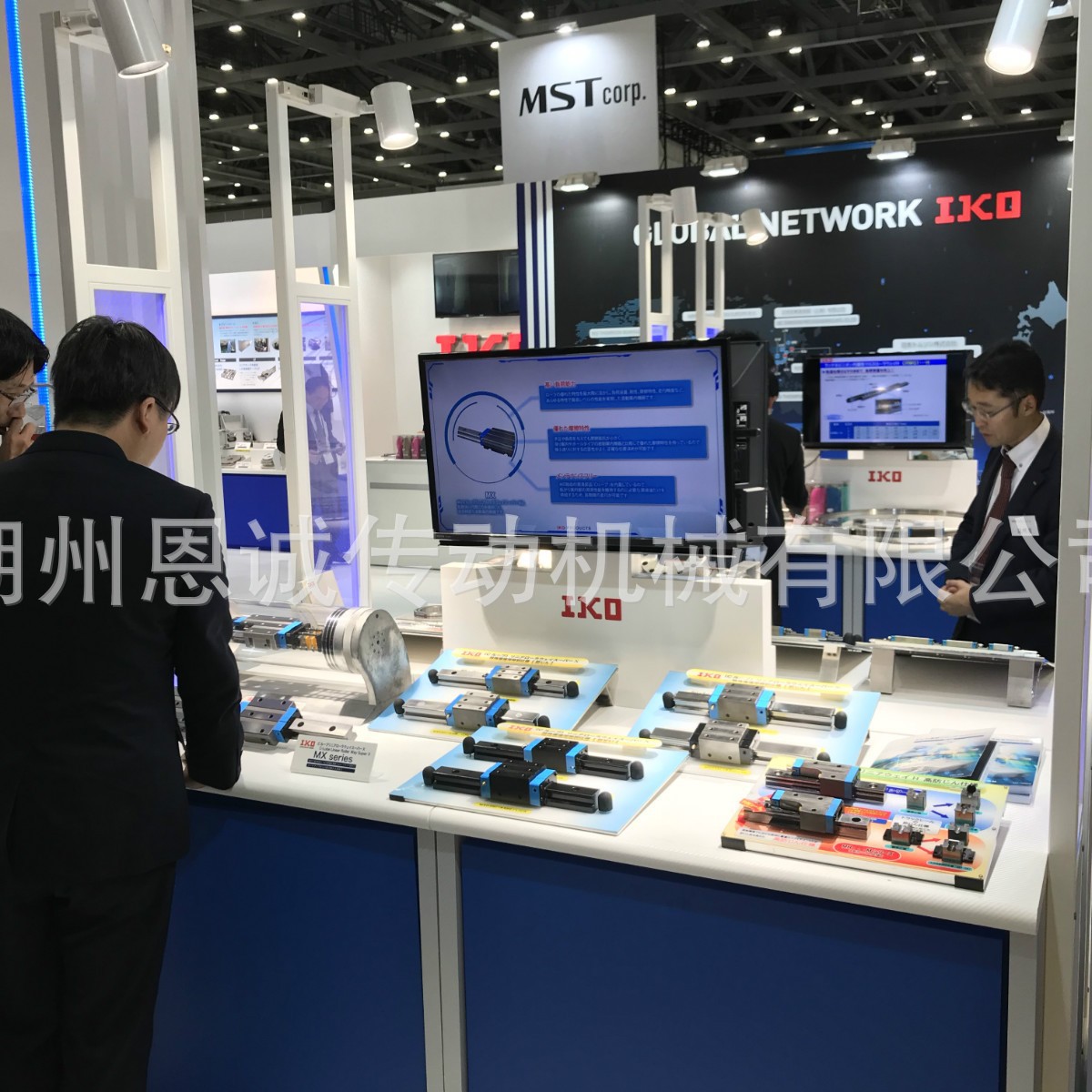 IKO直线导轨 IKO滑块LWLF4 LWLF6 LWLF4C1R30T0H LWLFC6C1R30T0H