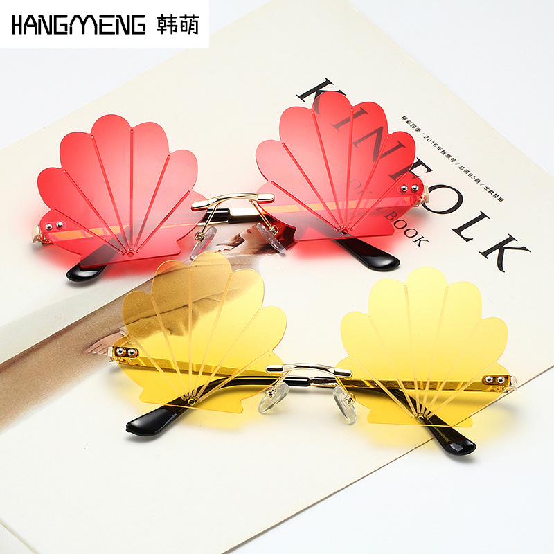 New European and American Frameless Shell Glasses Ball Funny Sunglasses Personalized Street Shooting Fashion Funny Sunglasses Cross-Border