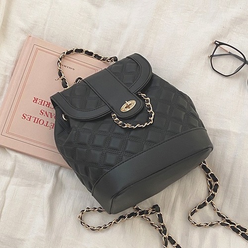 The new Korean version of the niche small fragrance backpack, textured large-capacity ins backpack for female students