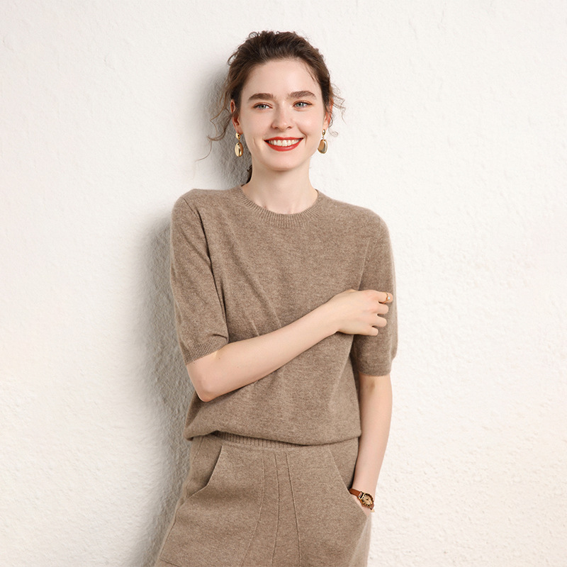 One-Line Readymade Seamless Mountain Cashmere Sweater Women's Knitted Base Shirt Round Neck Half Sleeve Loose Slimming Sweater Inner Top One-Line Readymade Seamless Mountain Cashmere Sweater Women's Knitted Base Shirt Round Neck Half Sleeve Loose Slimming Sweater Inner Top