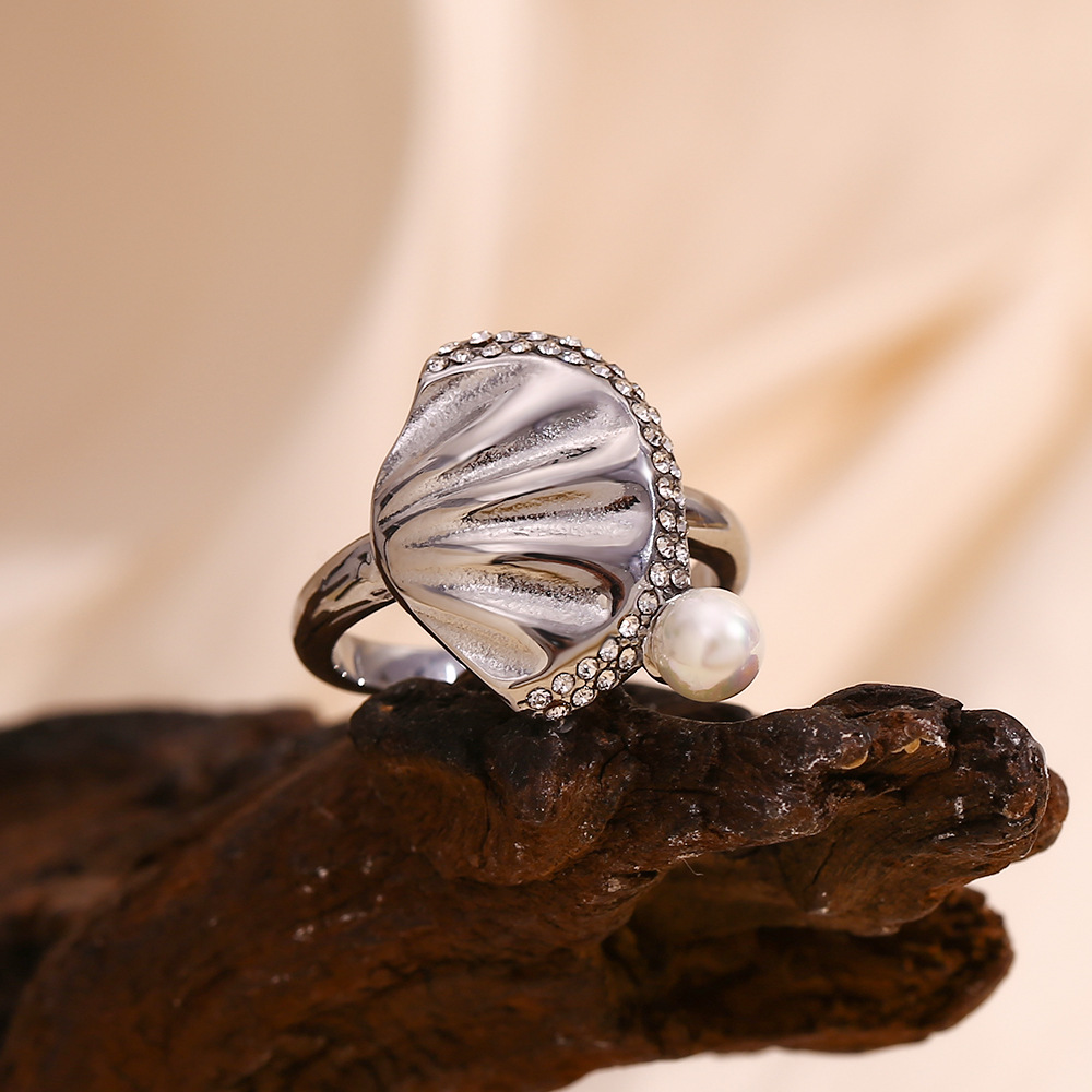 Steel Color Pearl Scallop Stainless Steel Ring