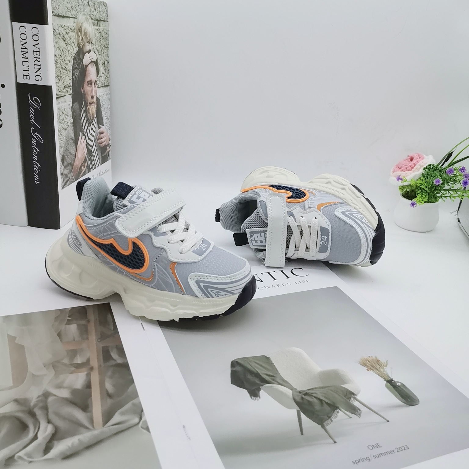 Otoño nuevo 2025 zapatos de cuero para niños y niñas zapatos deportivos para bebés zapatos de correr para niños y niñas