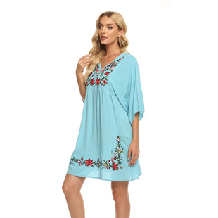 �¿�Ů�b������ˇ�B��ȹ�����LV�I�߷���ǰ���_�۴̽������B��ȹ