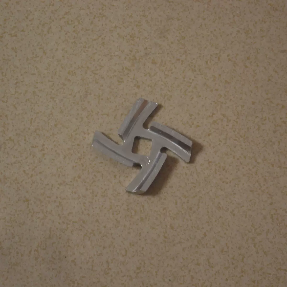 工厂生产豆浆机刀片搅拌机打冰刀冰沙机食品搅拌刀轴刀头圆刀