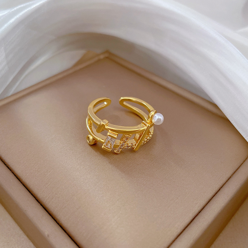 Elegant Geometric Pearl Ring For Women Minimalist Designer Style_voghion.com