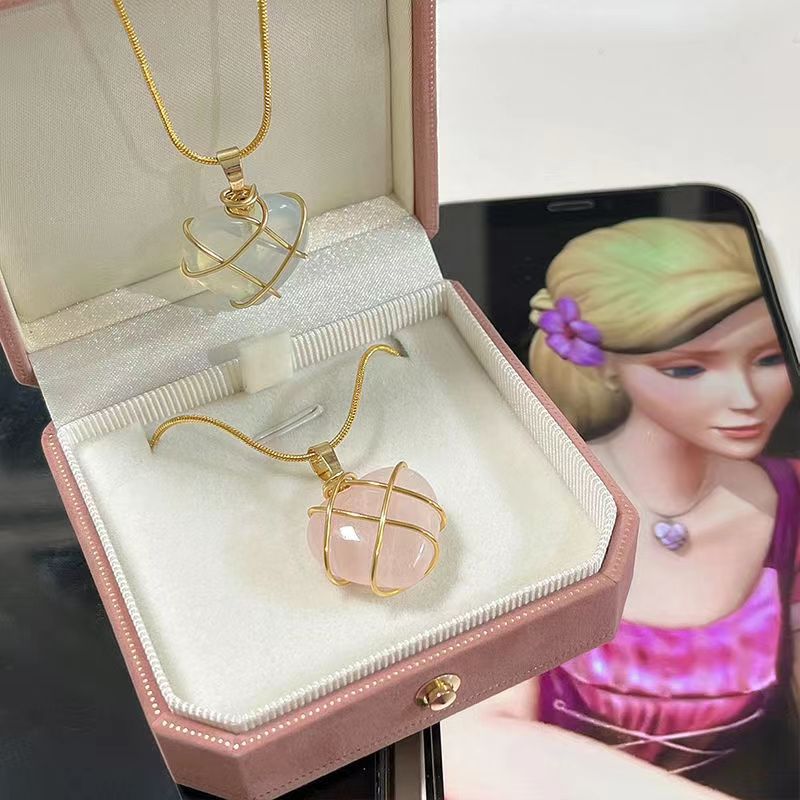 1 Piece Quantity Daily Occasion Alloy Material Sweet Heart Shape Alloy Plating Women's Pendant Necklace