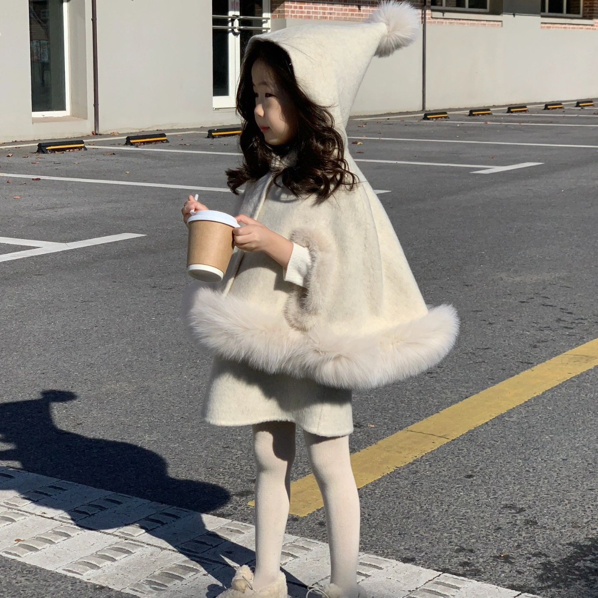 韩版童装2023新款冬季女童套装韩系毛绒斗篷外套搭配打底裙两件套