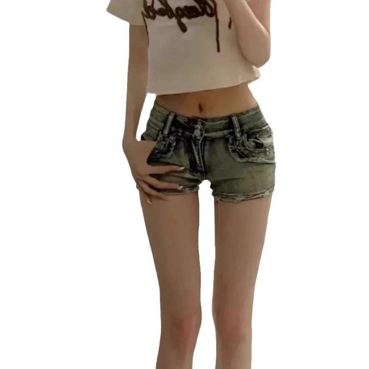 Брюки, дизайнерские джинсы, тесные, акцент на бедрах, свободная прямая посадка