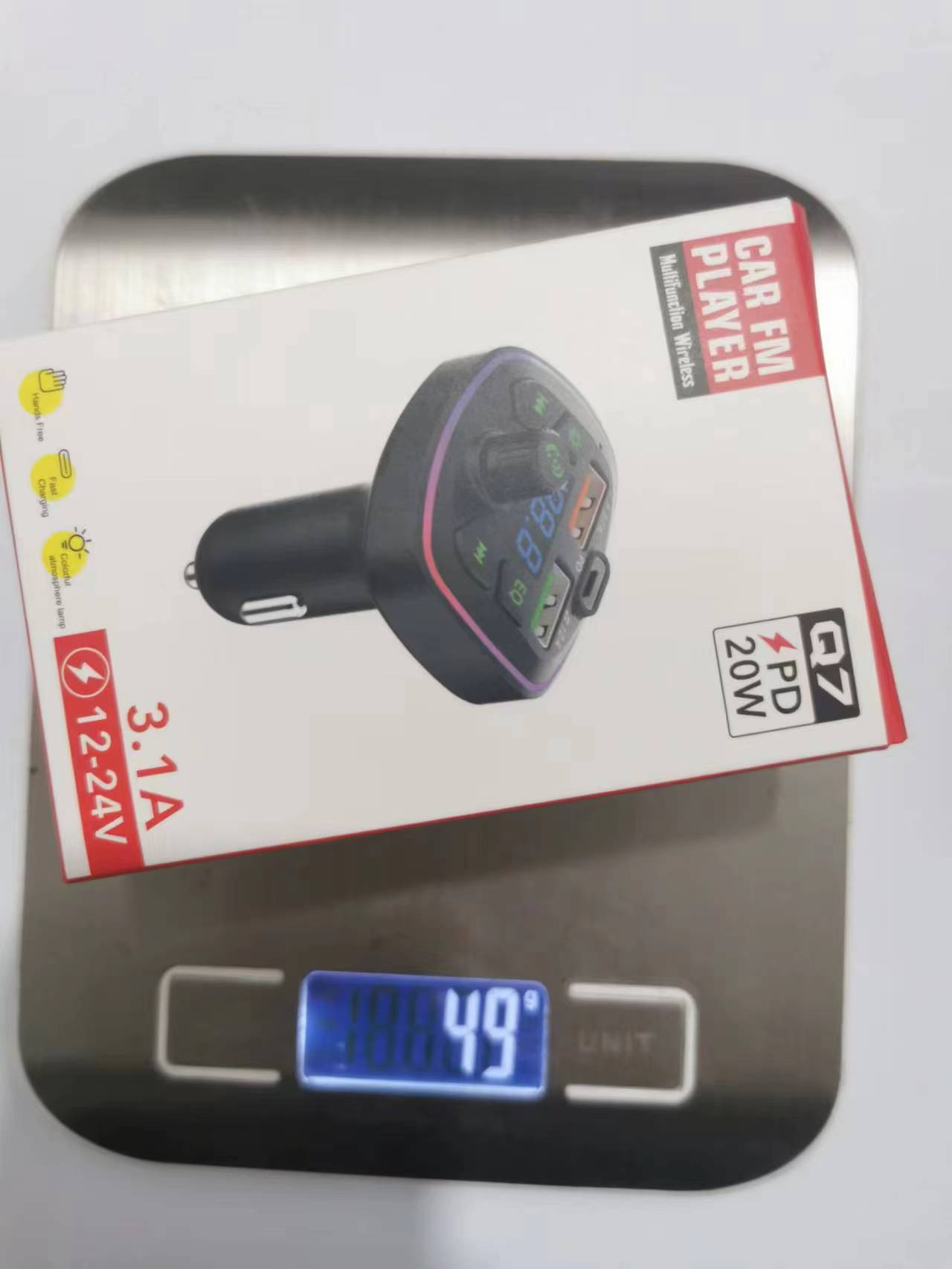 Q7 цветная коробка упакована 3.1A