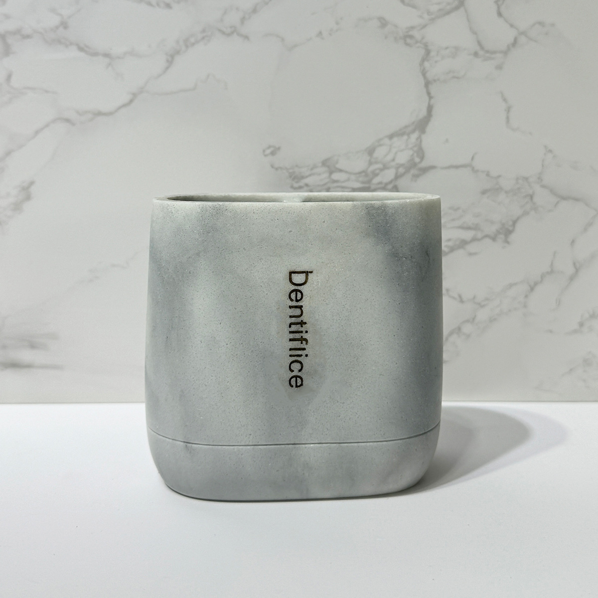 Baño para el hogar moderno Juego de cuatro piezas de resina de mármol Juego de lavado de baño Decoración de baño Botella de loción