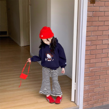 2025冬季新款 女童洋气卡通加绒连帽卫衣+条纹加厚喇叭裤两件套潮