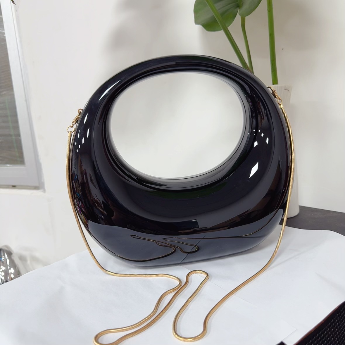 2025 Europa y los Estados Unidos nuevos productos transfronterizos bolsas de cena bolsas de moda meniscal bolsas de oro y plata ornamentos bolsas de cena bolsas de mano bolsas acrílicas