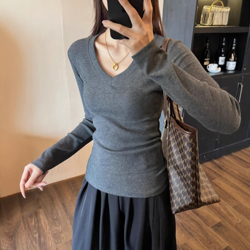 韩系正肩基础款V领长袖t恤女秋季2025新款内搭打底衫修身收腰上衣|undefined