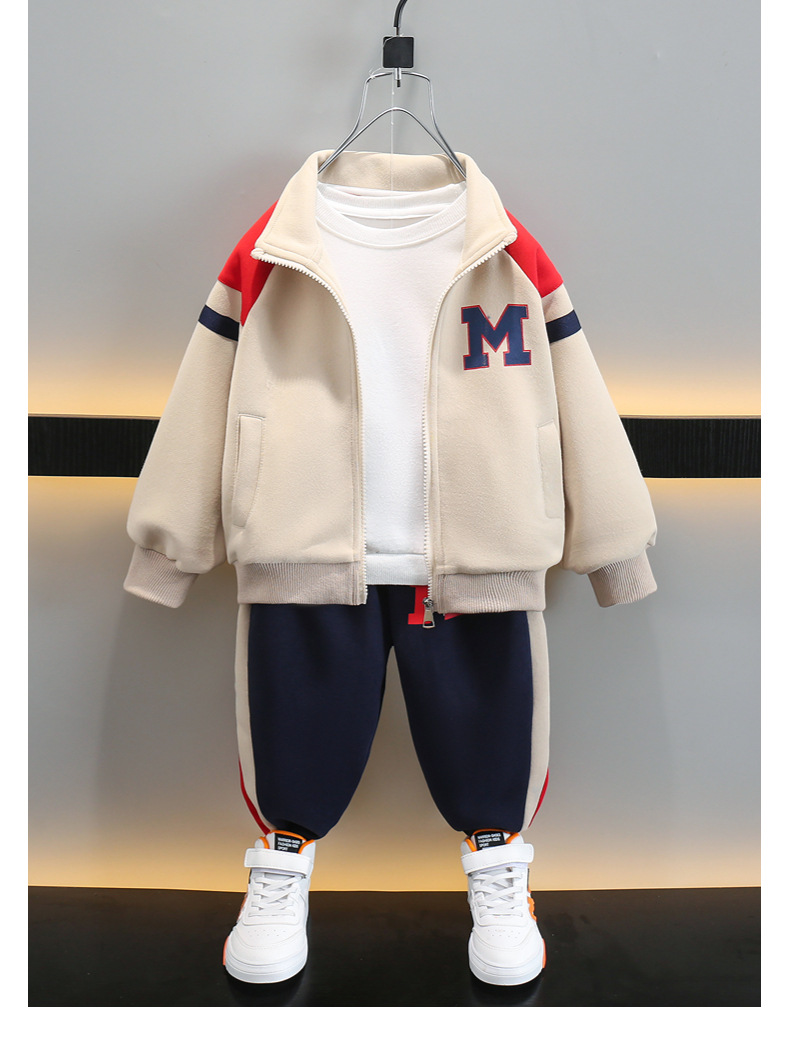 Letter Printing 2023 lente en herfst nieuwe kinderkleding Koreaanse versie Tweedelige set voor knappe jongens_voghion.com