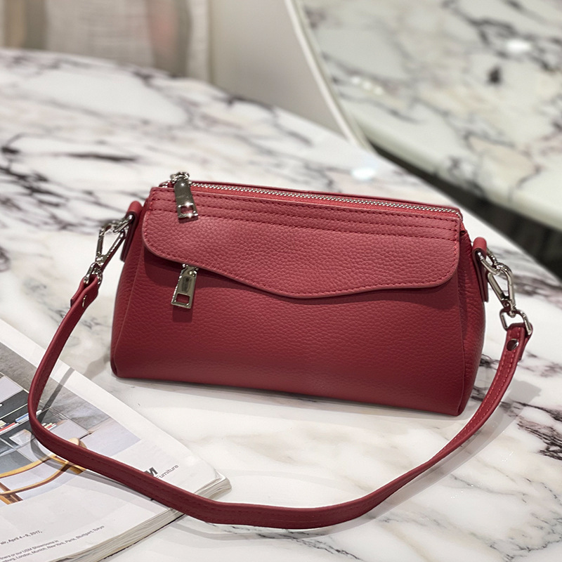 Korean Style Trendy Shoulder Bag For Dating And Outing, Top Grain Cowhide Small Bag For Women, Casual Minimalist Soft Genuine Leather Bag - Thumbnail 6