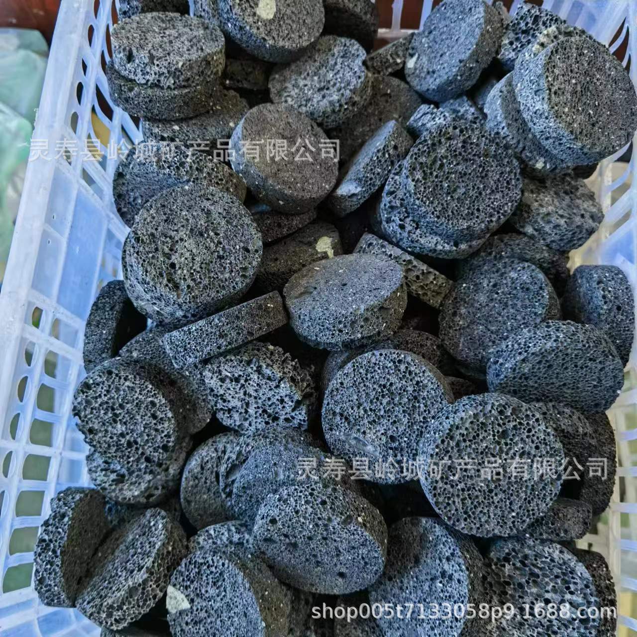 黑色火山岩香薰石,圆片家用卫生间香薰石, 扩香石木盒套装批发