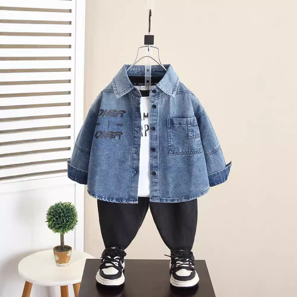 6259 Camisa vaquera para niños Chaqueta 2024 Otoño Nuevo estilo Estilo occidental Ropa de otoño para bebés Camisa de manga larga para niños de primavera y otoño