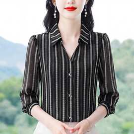 时尚翻领长袖衬衫女士秋季新款印花小衫洋气减龄通勤上衣