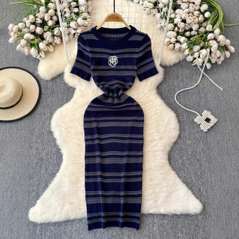 Women's Popular Striped Dress in Foreign Trade Tweed Style Is Slim and Elegant in Summer