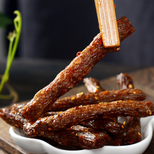 Kingzi Sliced Spicy Chicken Sinew 172g/bag Spicy Snack Noodles Flavor Vegetarian Meat Big Chicken Sinew Wholesale 